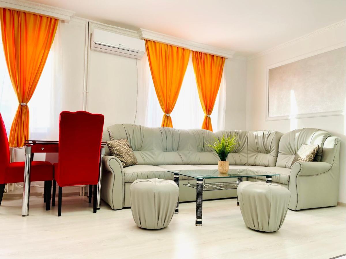 Apartament Premium Isabella Arad Exteriér fotografie